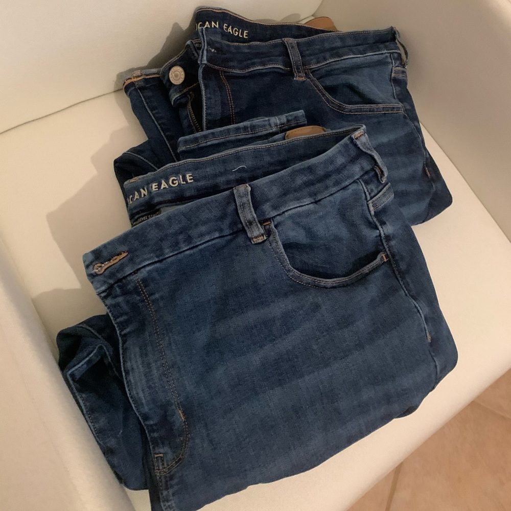 American Eagle lot of 2 jeans/jeggings Plus 22
